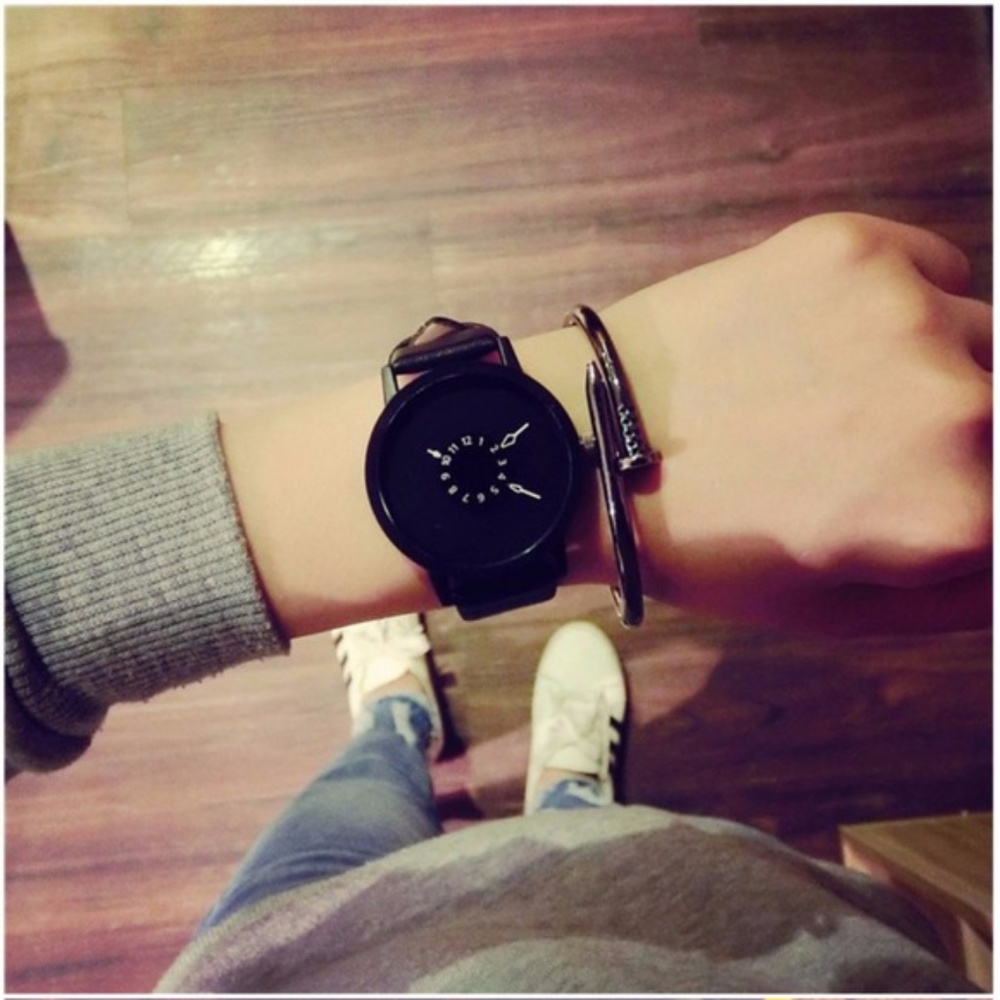 ❤️NEW❤️ Unisex Creative Design Leather Watch - Picture 5 of 5